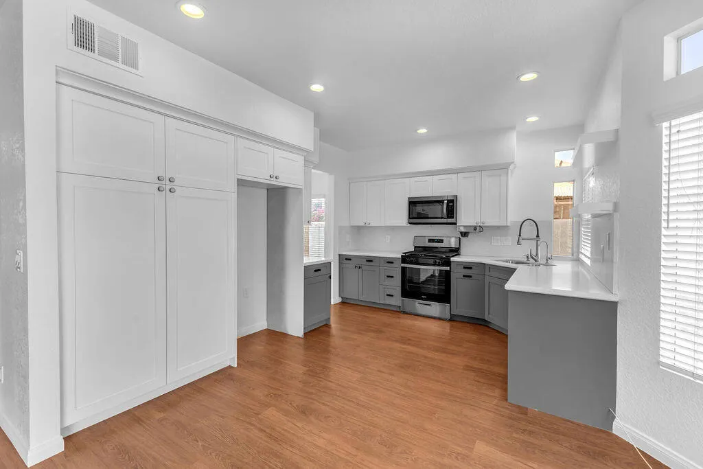 69800 Mccallum Way, Cathedral City, California 92234 home-pic-42