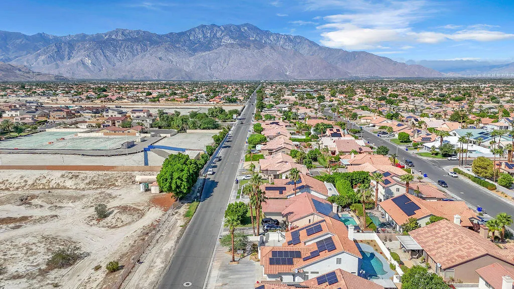 69800 Mccallum Way, Cathedral City, California 92234 home-pic-61