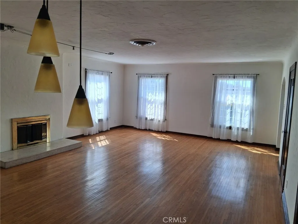 480 Cherry Ave., Long Beach, California 90802 home-pic-6