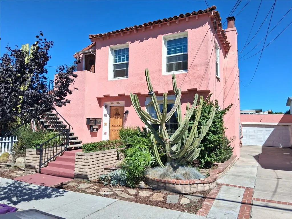 480 Cherry Ave., Long Beach, California 90802 home-pic-2