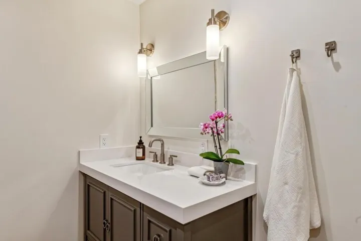 332 N Humboldt, San Mateo, California 94401