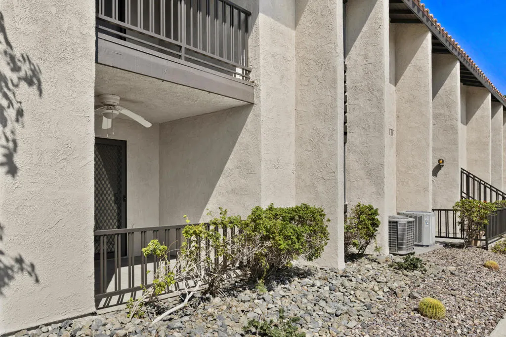 31200 Landau Boulevard 201, Cathedral City, California 92234 home-pic-13