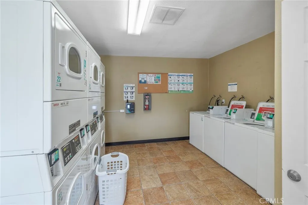 1450 W Lambert Road 358, La Habra, California 90631 home-pic-30