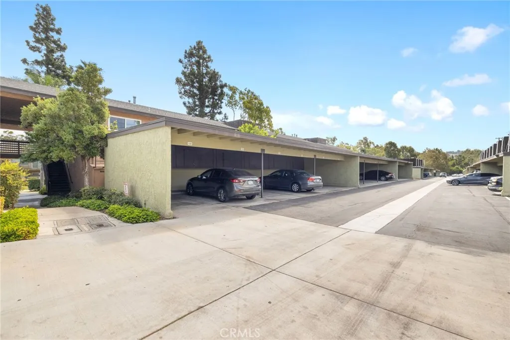 1450 W Lambert Road 358, La Habra, California 90631 home-pic-31