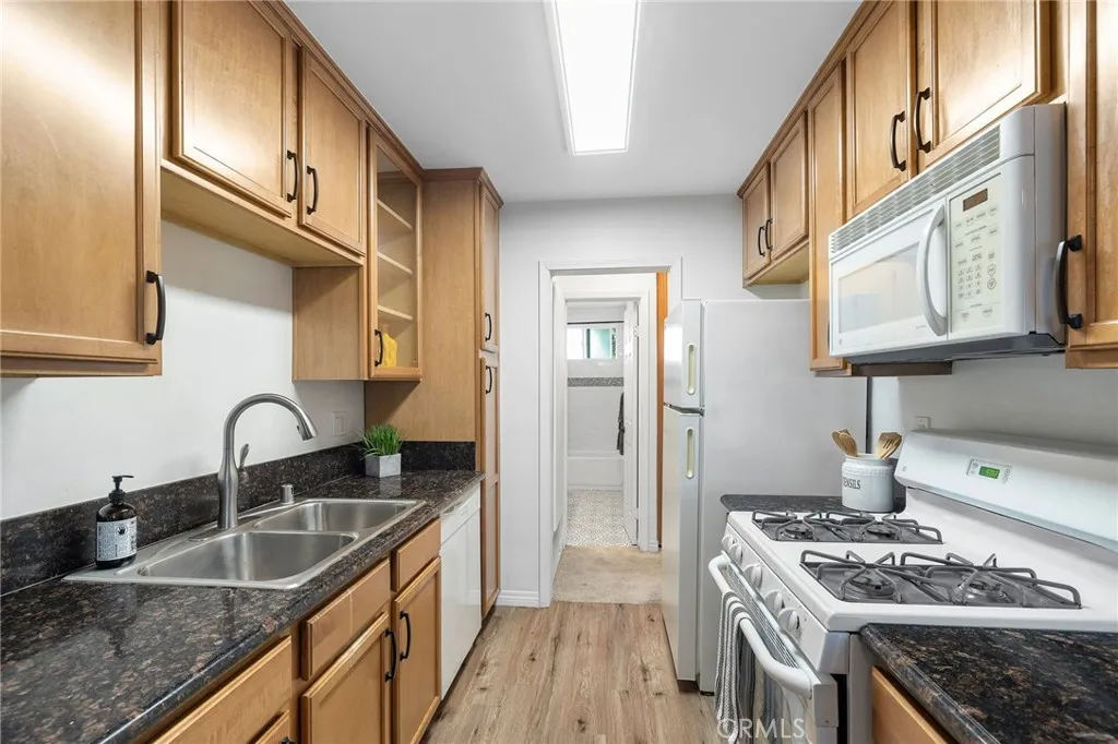 1450 W Lambert Road 358, La Habra, California 90631 home-pic-12