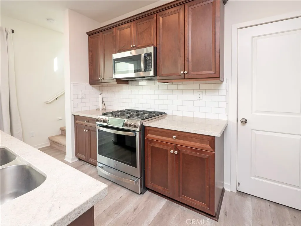 1604 1604 Ruedy, Upland, California 91784 home-pic-16