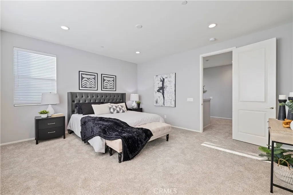 18160 Meridian Lane, Saugus, California 91350 home-pic-19