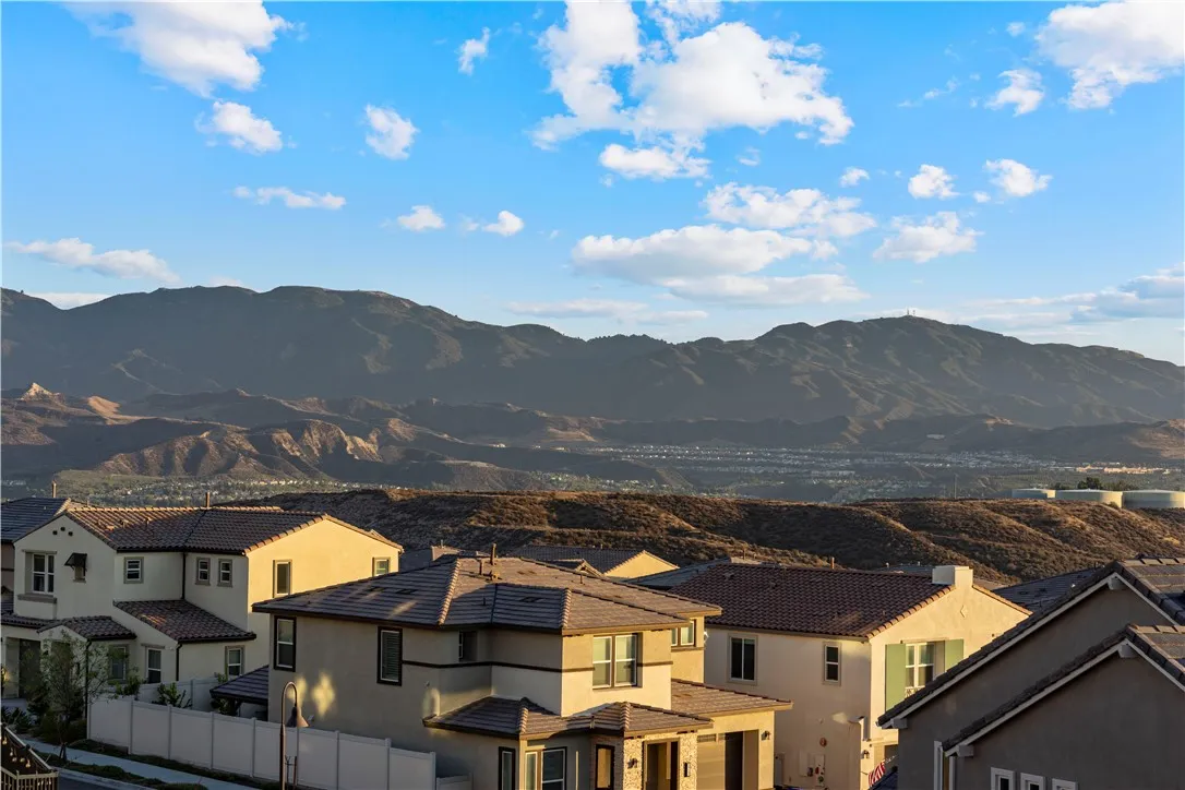 18160 Meridian Lane, Saugus, California 91350 home-pic-31