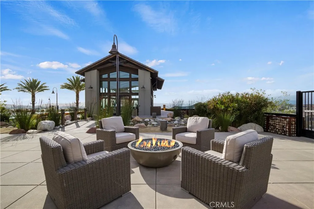18160 Meridian Lane, Saugus, California 91350 home-pic-46