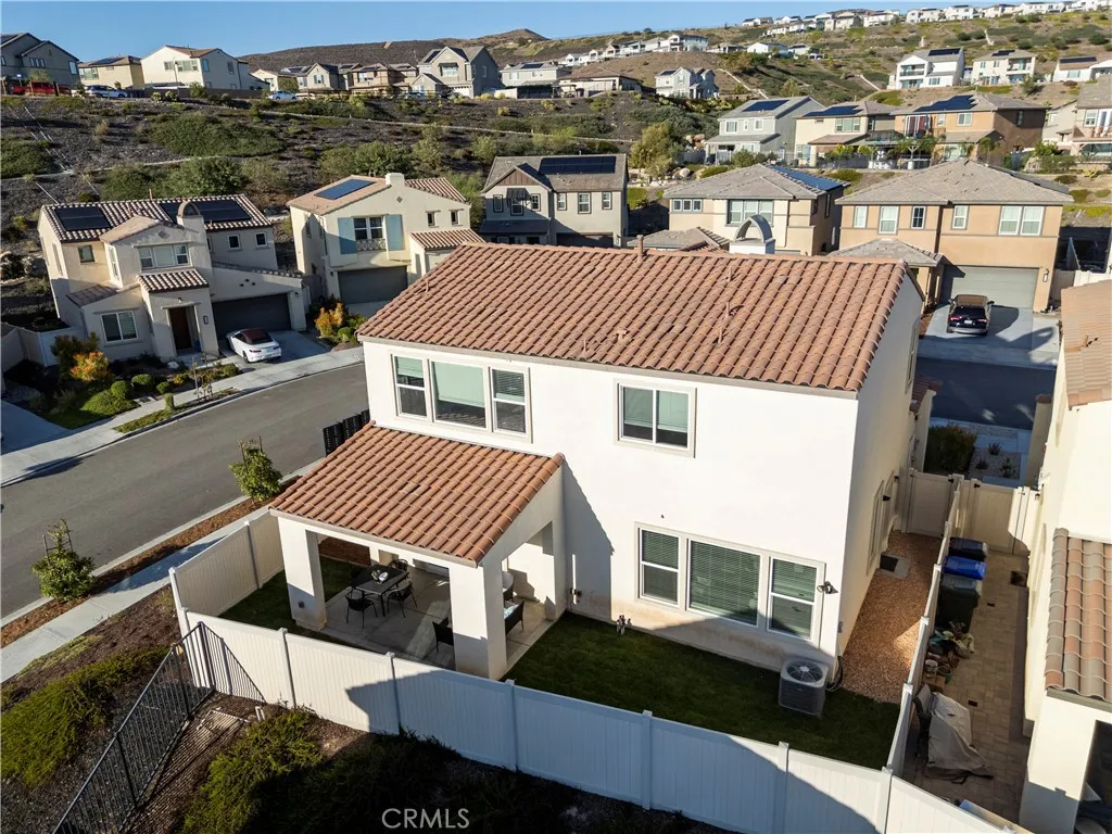18160 Meridian Lane, Saugus, California 91350 home-pic-36