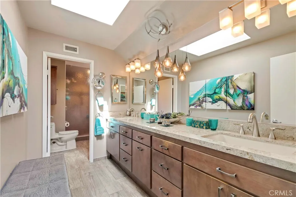 480 Nyes Place, Laguna Beach, California 92651 home-pic-9