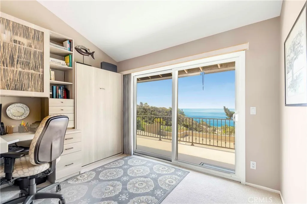 480 Nyes Place, Laguna Beach, California 92651 home-pic-13