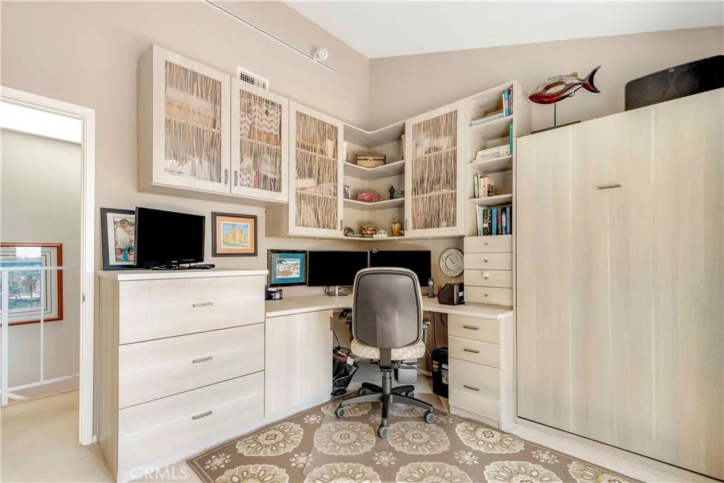480 Nyes Place, Laguna Beach, California 92651 home-pic-14