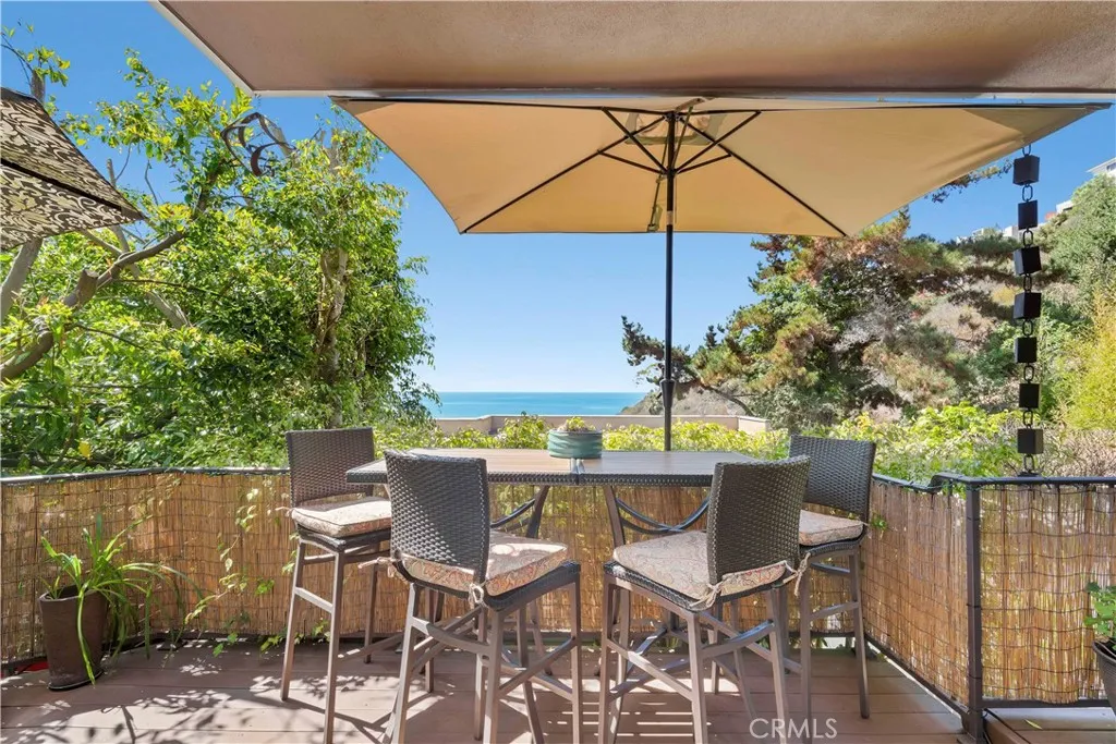 480 Nyes Place, Laguna Beach, California 92651 home-pic-3