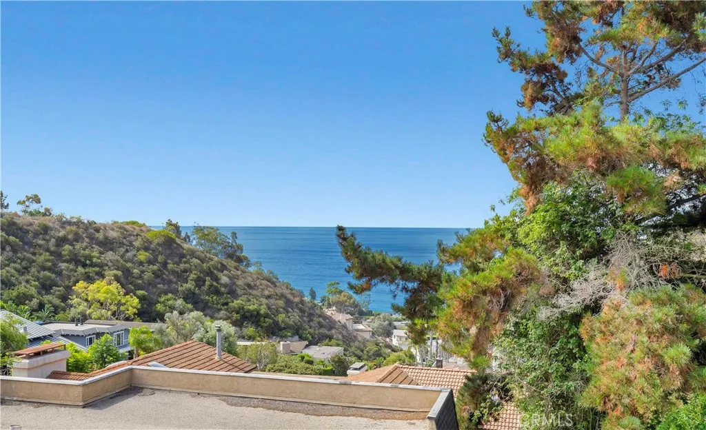 480 Nyes Place, Laguna Beach, California 92651 home-pic-29