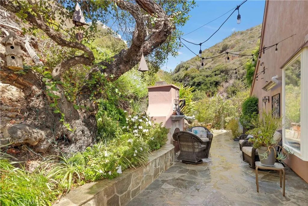 480 Nyes Place, Laguna Beach, California 92651 home-pic-21