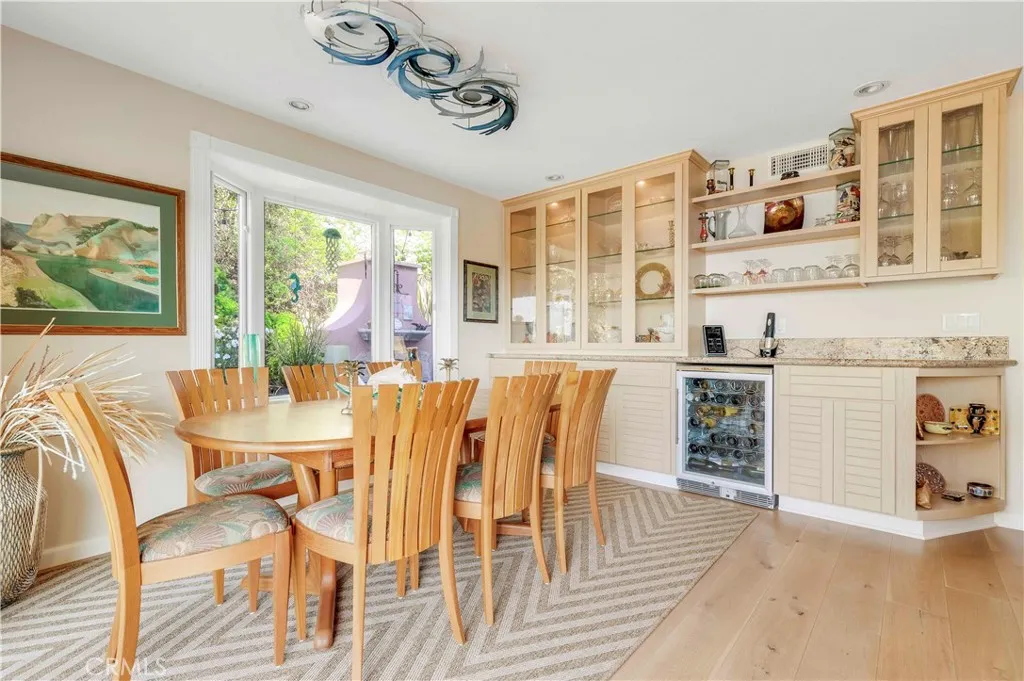 480 Nyes Place, Laguna Beach, California 92651 home-pic-30