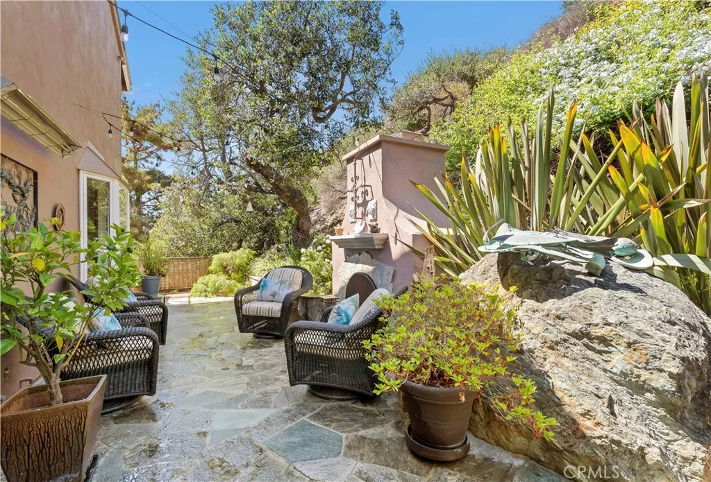 480 Nyes Place, Laguna Beach, California 92651 home-pic-7