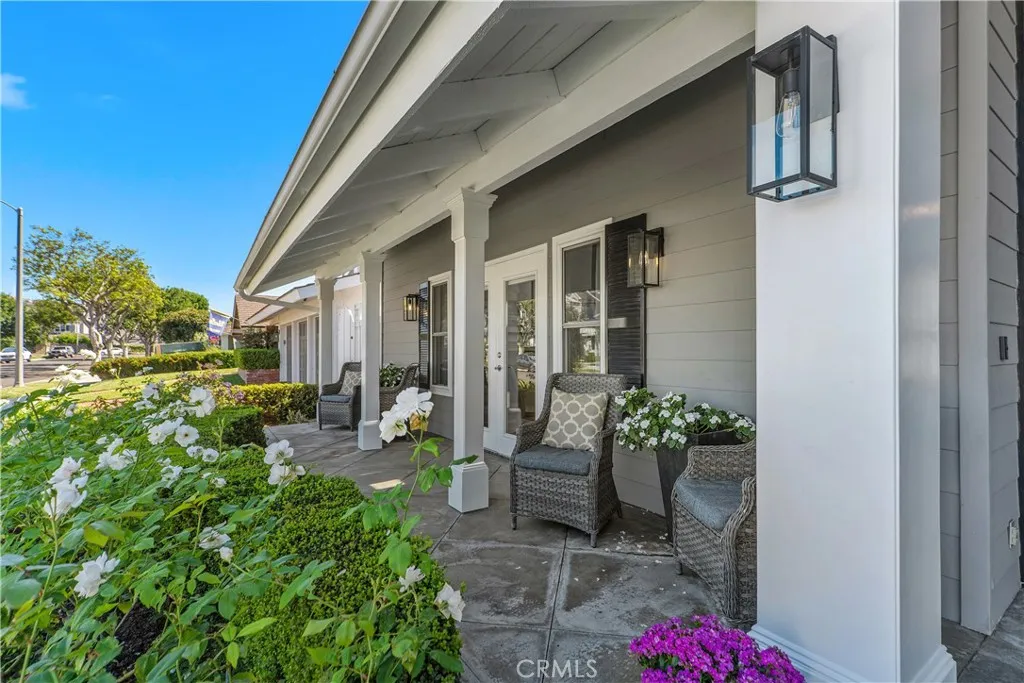 1935 Port Bishop, Newport Beach, California 92660 home-pic-3