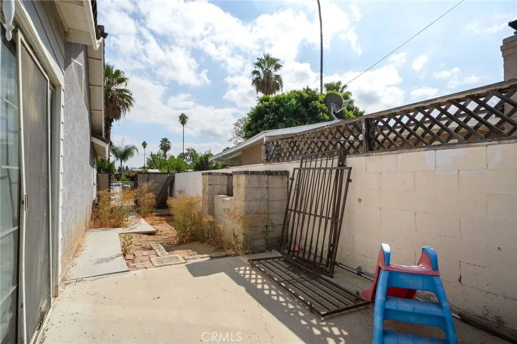 6757 Clifford, Riverside, California 92504 home-pic-24