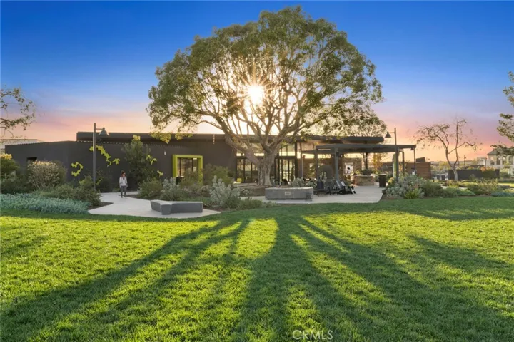 157 Novel, Irvine, California 92618