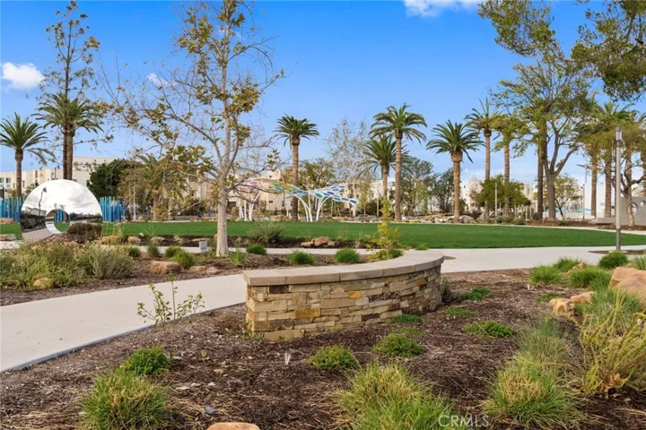 157 Novel, Irvine, California 92618