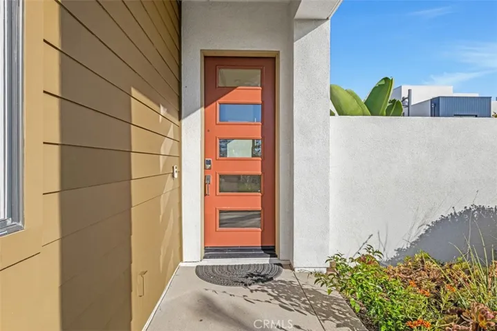 157 Novel, Irvine, California 92618