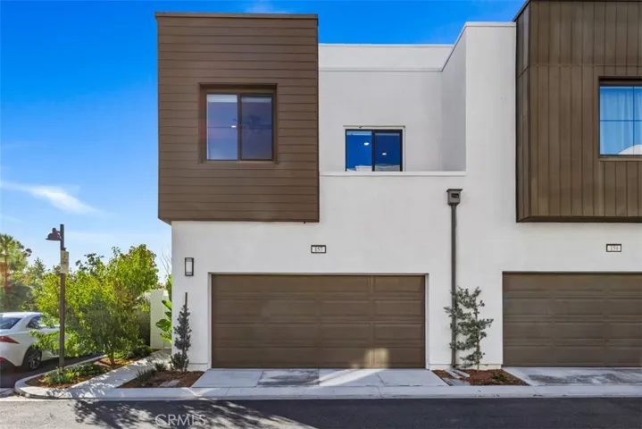 157 Novel, Irvine, California 92618