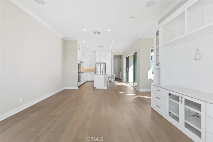 157 Novel, Irvine, California 92618