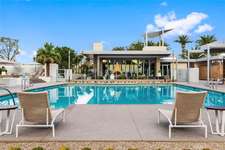 157 Novel, Irvine, California 92618