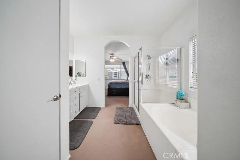 25266 Shady Creek Circle, Menifee, California 92584 home-pic-41