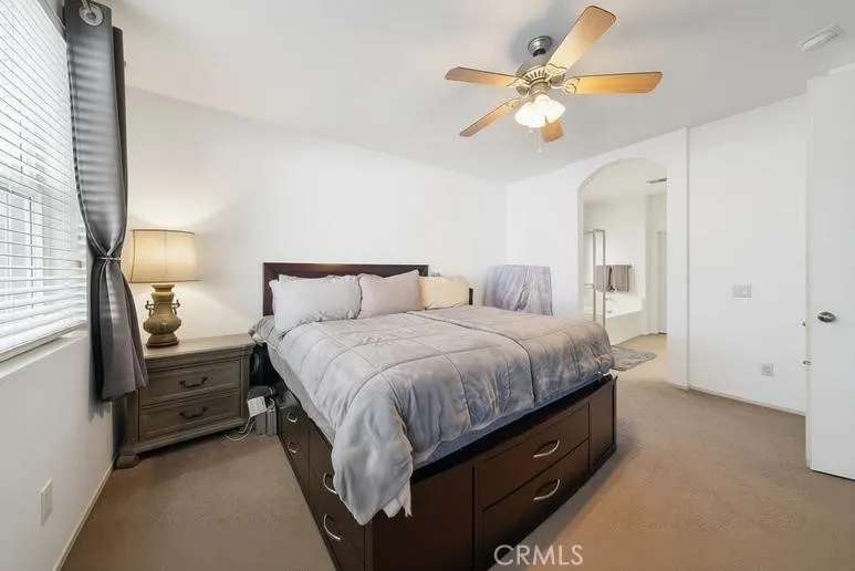 25266 Shady Creek Circle, Menifee, California 92584 home-pic-36