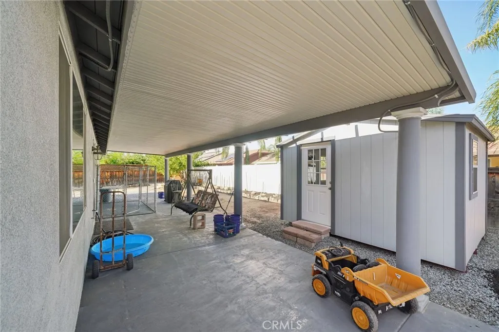25266 Shady Creek Circle, Menifee, California 92584 home-pic-45