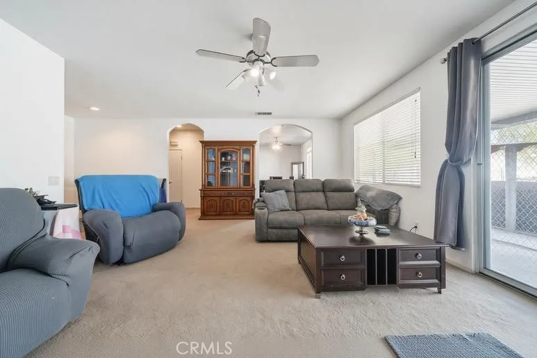 25266 Shady Creek Circle, Menifee, California 92584 home-pic-13