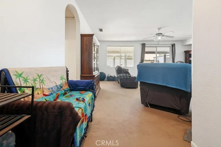 25266 Shady Creek Circle, Menifee, California 92584 home-pic-12