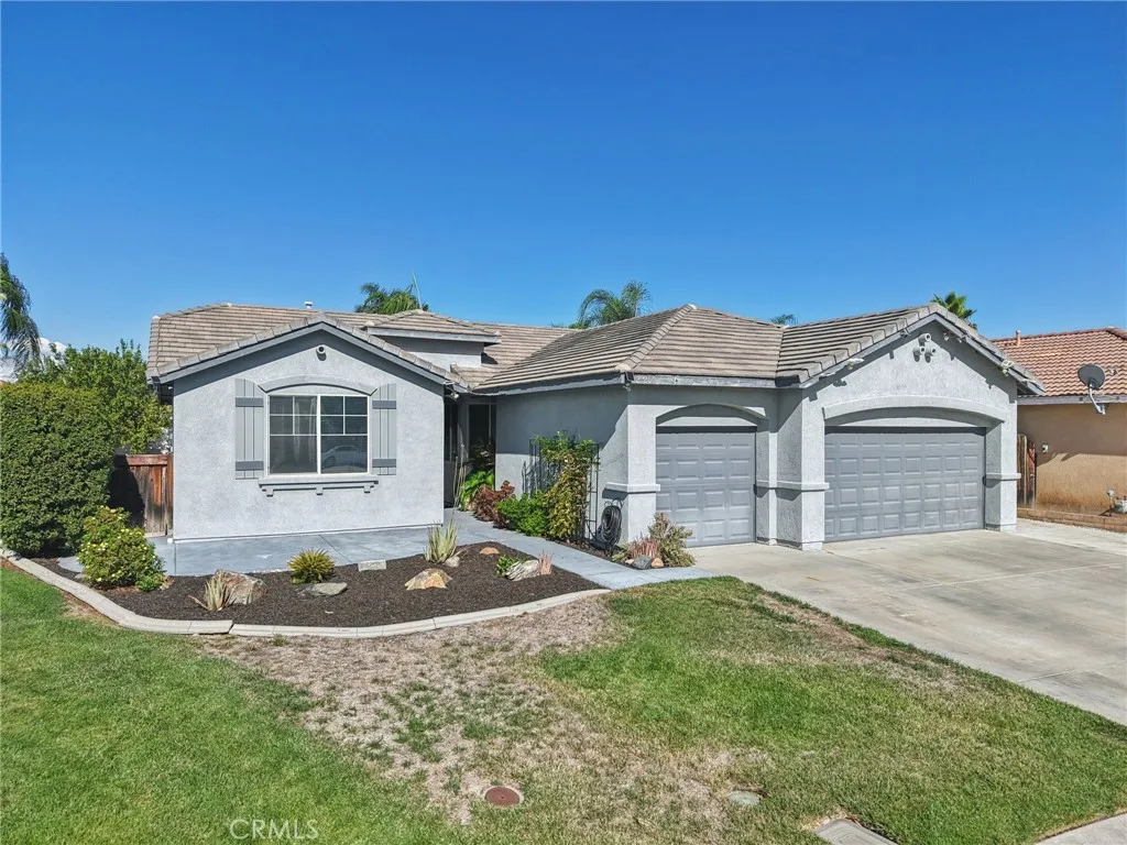 25266 Shady Creek Circle, Menifee, California 92584 home-pic-0