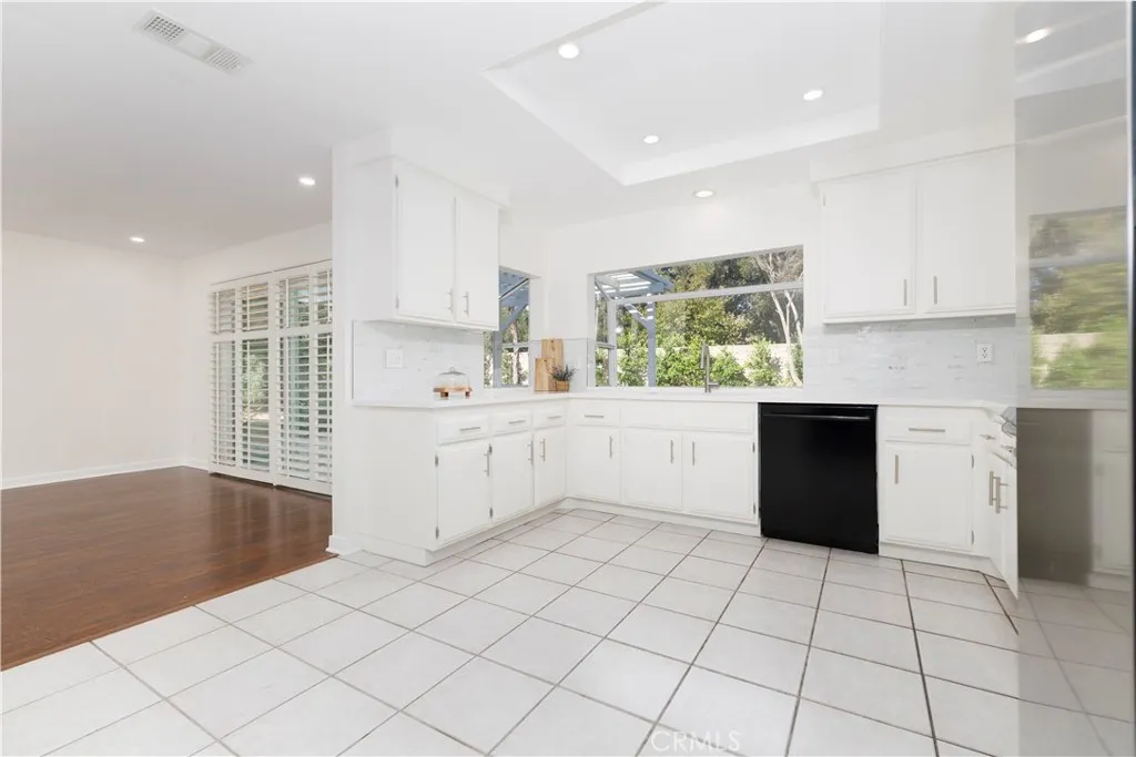 731 Paseo De Leon, Newbury Park, California 91320 home-pic-18