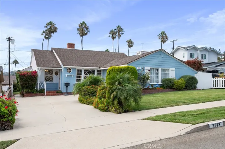 2513 Bowfin Avenue, San Pedro, California 90732