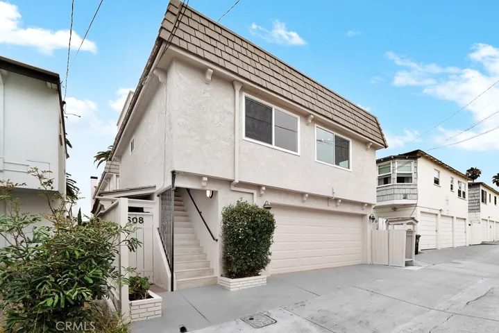608 Marguerite Avenue, Corona Del Mar, California 92625