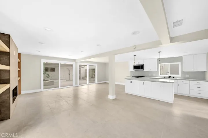 608 Marguerite Avenue, Corona Del Mar, California 92625