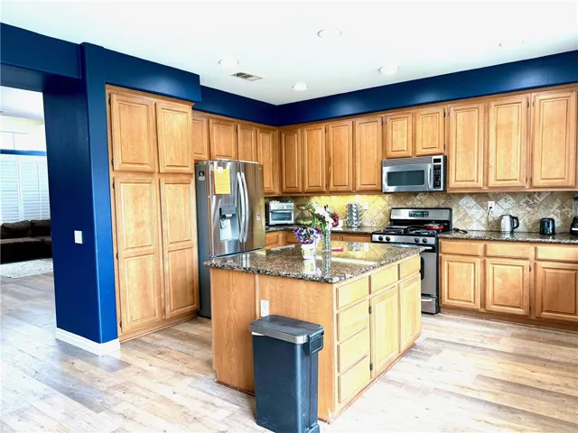 1549 Coldridge Circle, San Jacinto, California 92583