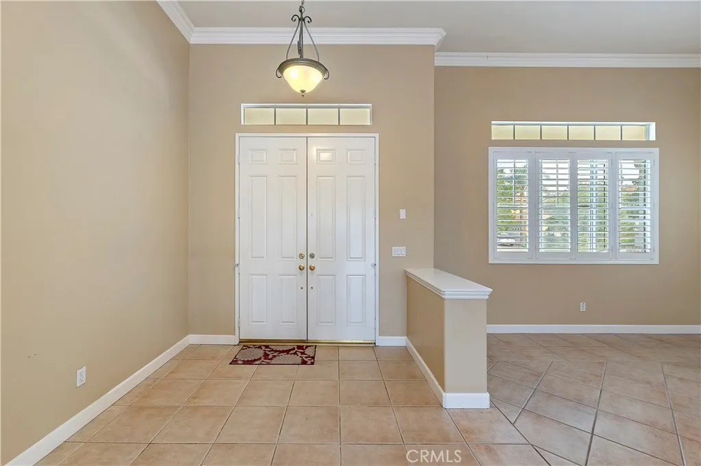 11356 Pondhurst Way, Riverside, California 92505 home-pic-7