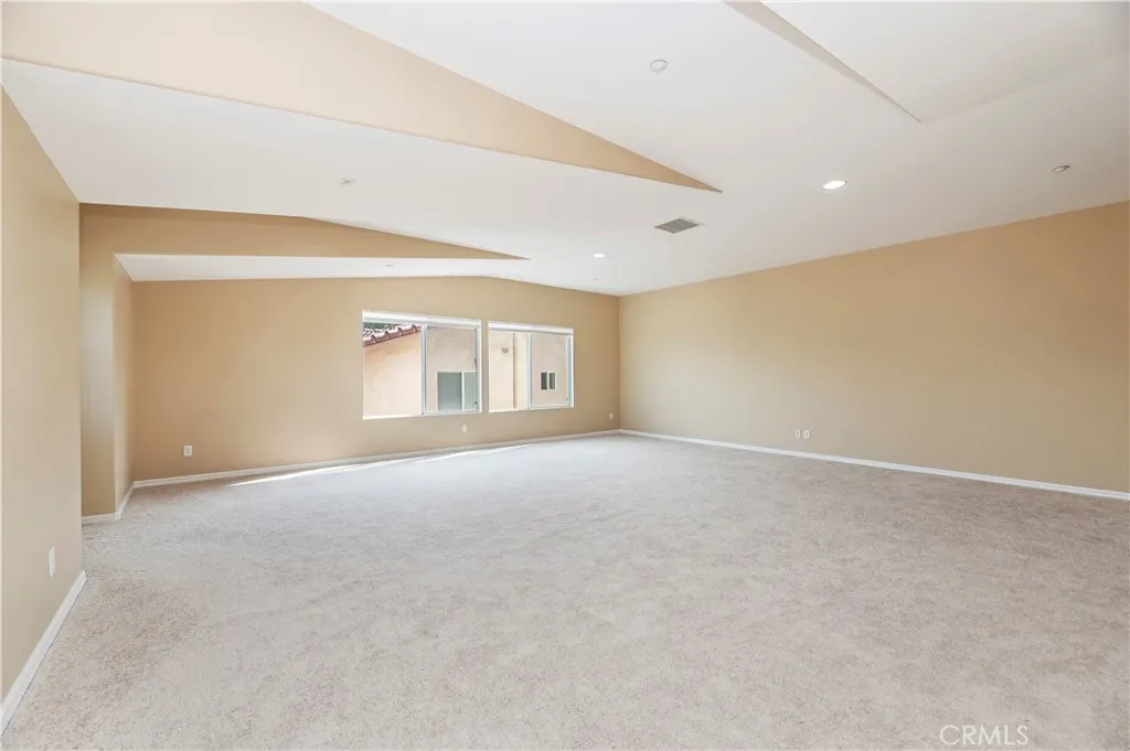 11356 Pondhurst Way, Riverside, California 92505 home-pic-32