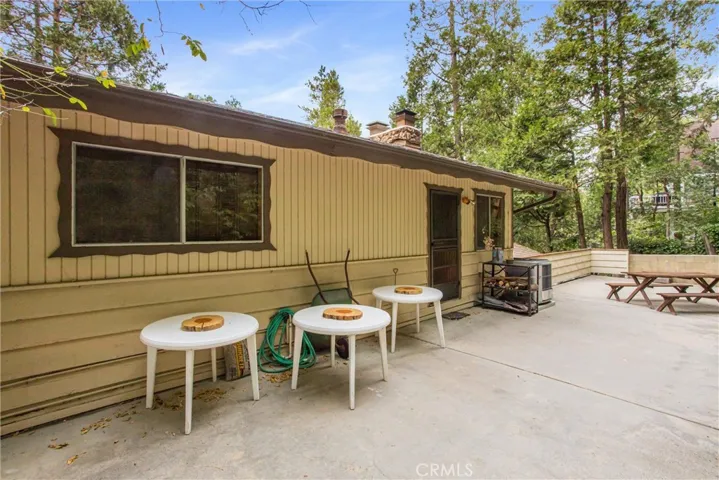 24293 Horst Drive, Crestline, California 92325