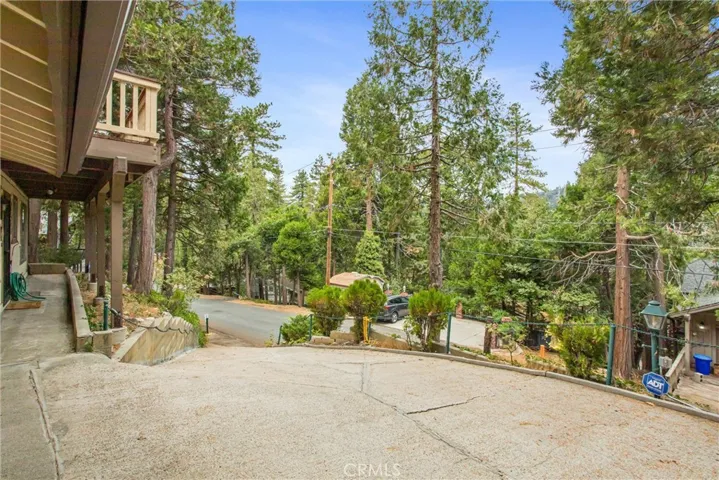 24293 Horst Drive, Crestline, California 92325
