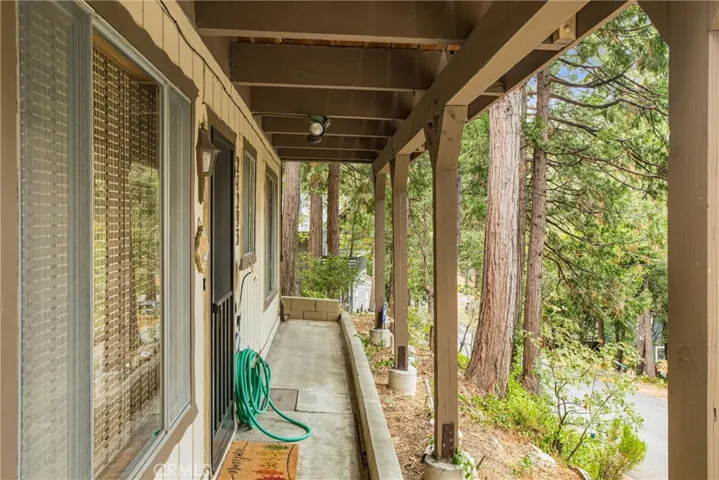 24293 Horst Drive, Crestline, California 92325