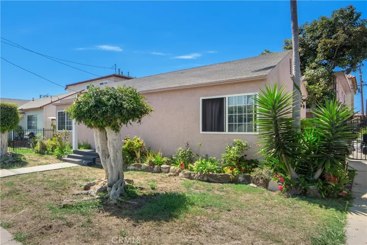 12443 York Avenue, Hawthorne, California 90250