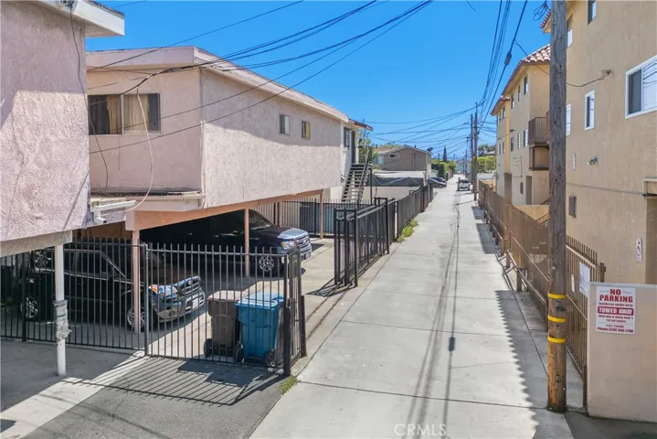 12443 York Avenue, Hawthorne, California 90250