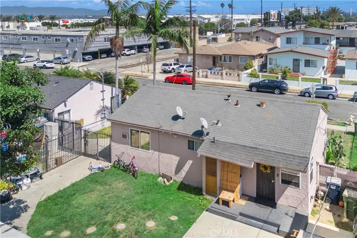 12443 York Avenue, Hawthorne, California 90250