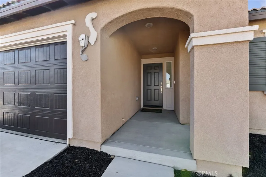 5323 Orange Grove Avenue, Hemet, California 92544 home-pic-2